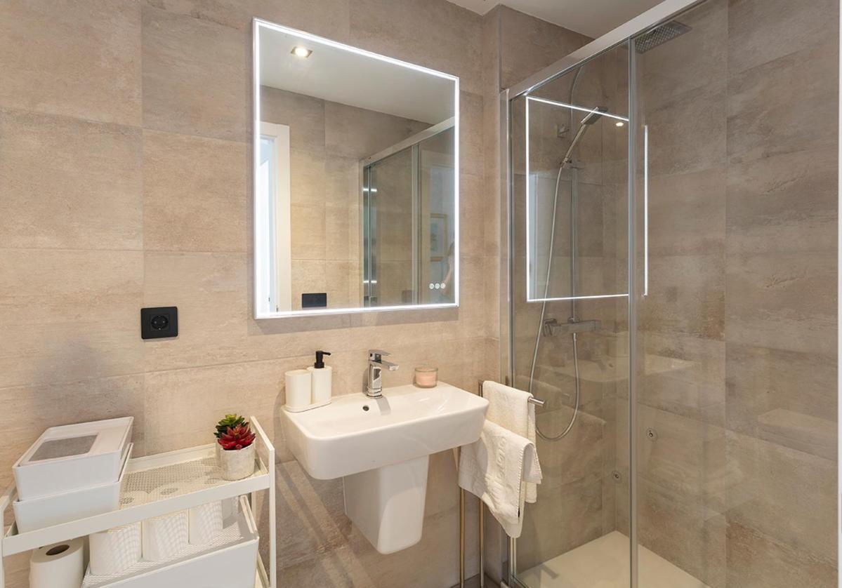 Private & Pool Goyeneta Sevilla Urban Apartment מראה חיצוני תמונה