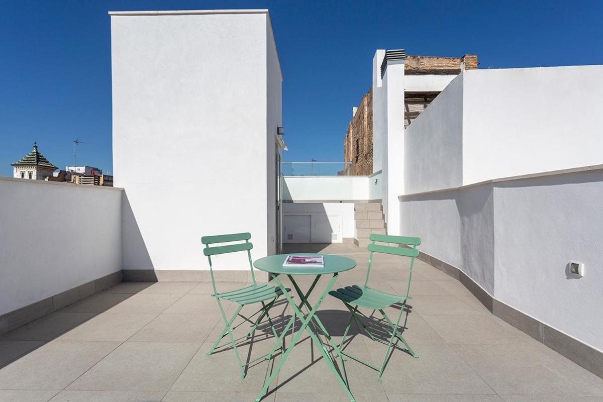 Private & Pool Goyeneta Sevilla Urban Apartment מראה חיצוני תמונה
