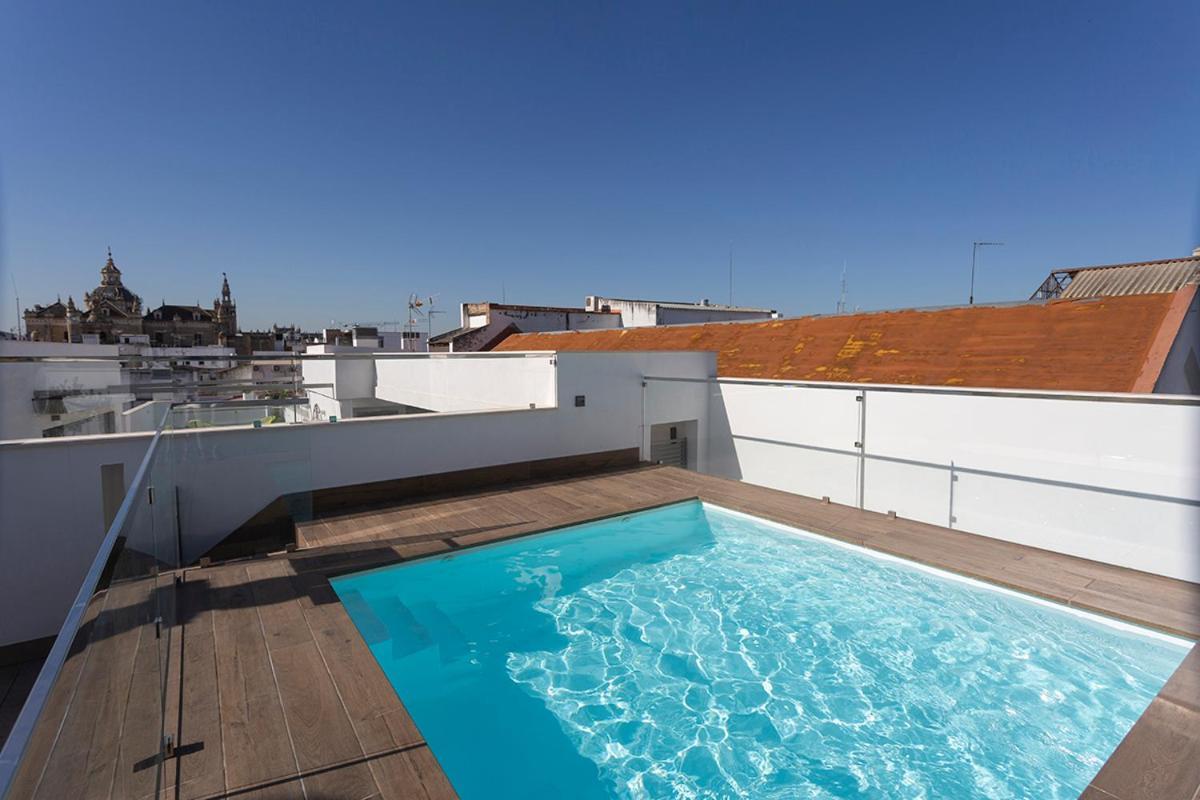Private & Pool Goyeneta Sevilla Urban Apartment מראה חיצוני תמונה