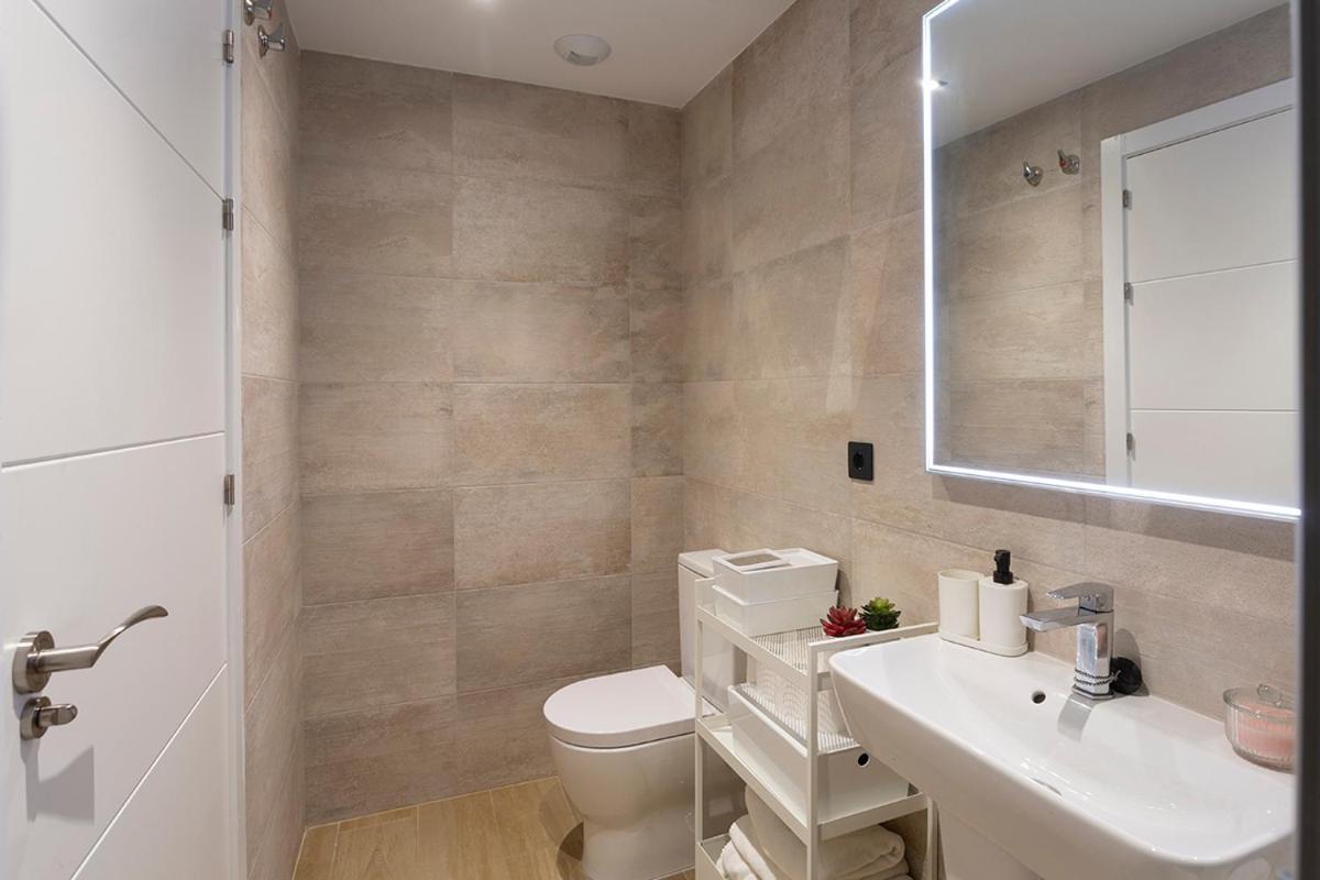 Private & Pool Goyeneta Sevilla Urban Apartment מראה חיצוני תמונה